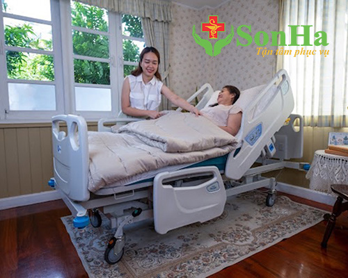 Top các mẫu giường y tế cho người già cao cấp
